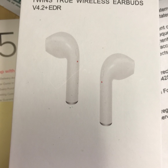 Wireless earbuds - Picture 4 of 4